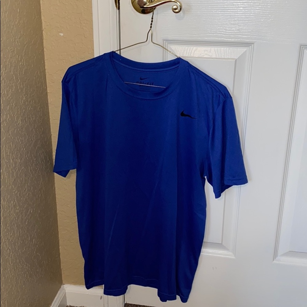 nike shirt